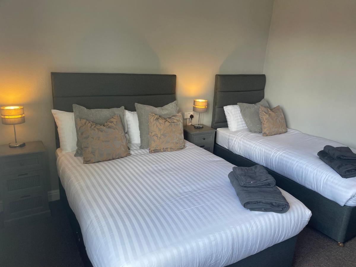 Standard Triple Room,1126053048:JPEG