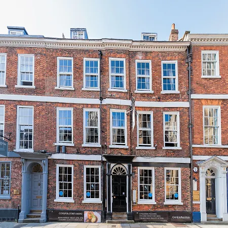 Guy Fawkes Inn-2