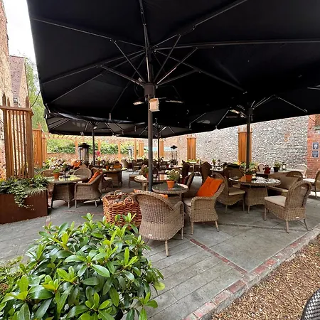Guy Fawkes Inn-3